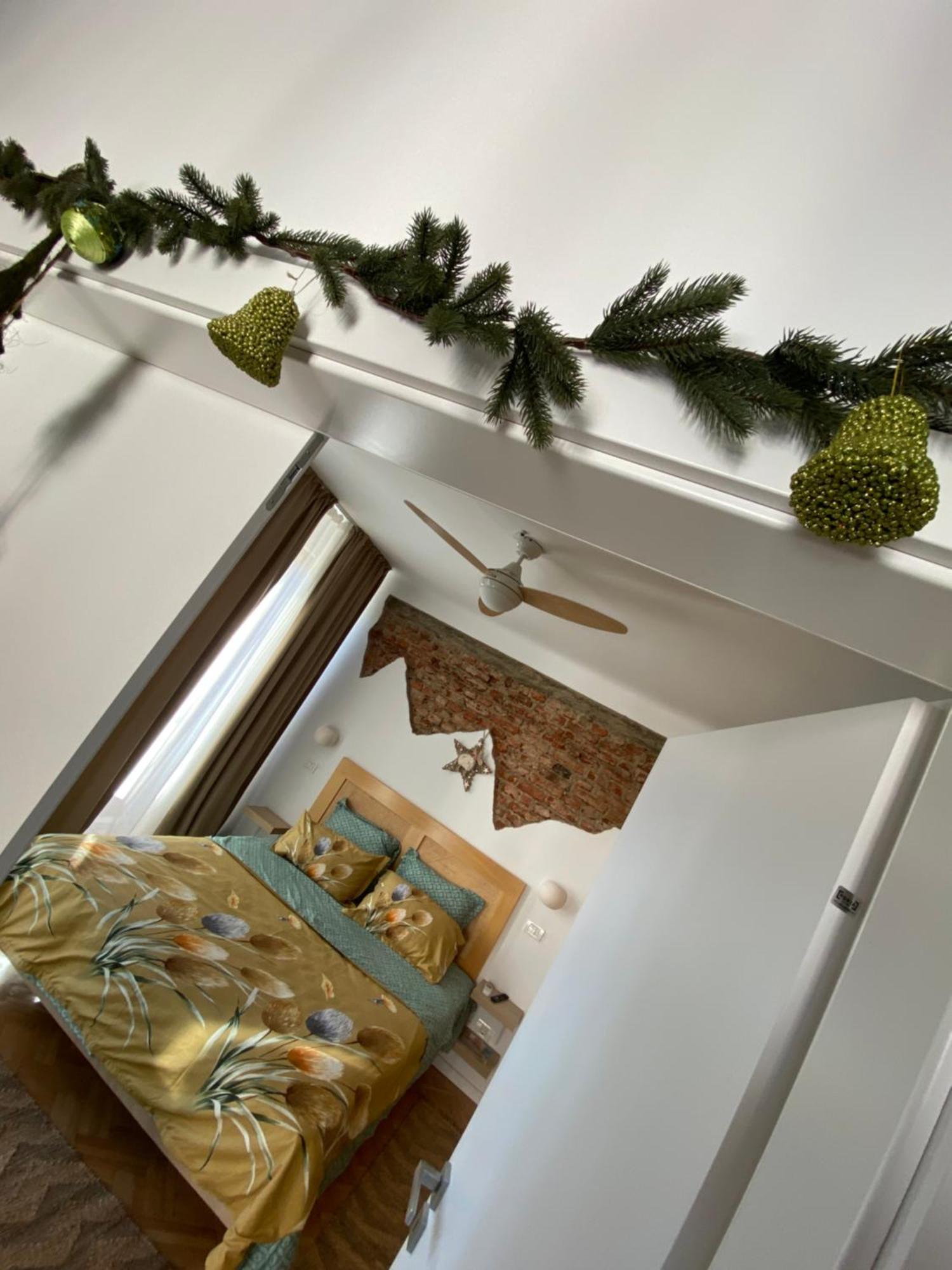 Sweet Cozy Ultracentral Craiova Esterno foto