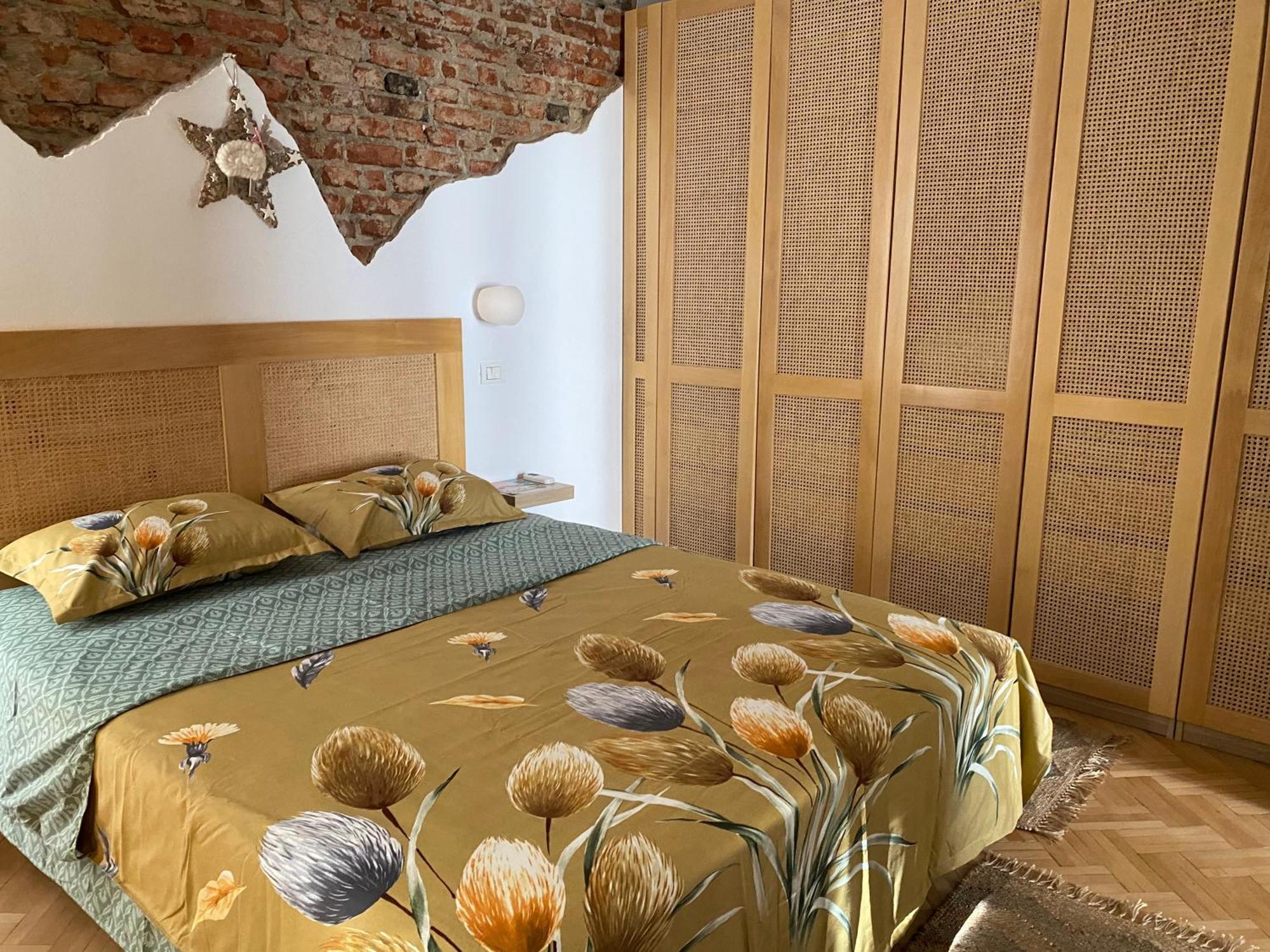 Sweet Cozy Ultracentral Craiova Esterno foto